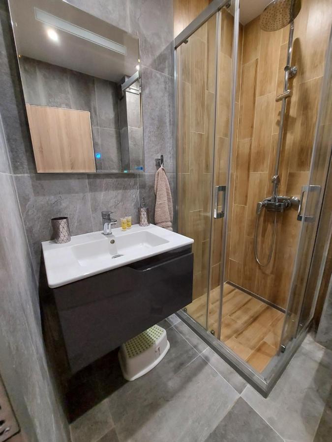Grey Apartment Varna Exterior photo